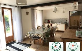 Gite Renove Avec Jardin, Proche Loisirs Et Commerces, A Une Heure De Nancy Et Metz - Fr-1-584-168